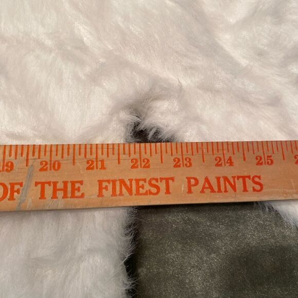 #100 BOUTIQUE Faux Mink Loose Fit Cardigan - Picture 10 of 12